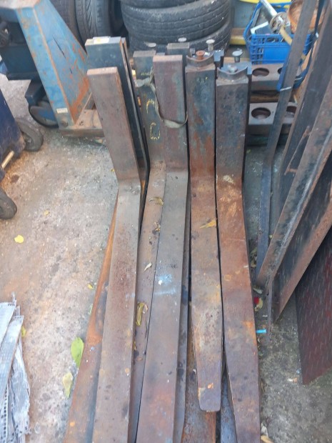 Targonca villa tb mretben elad