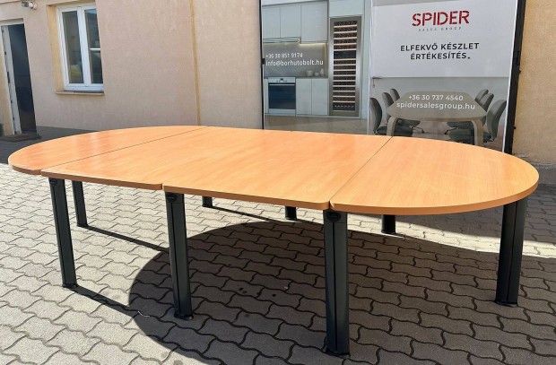 Trgyalasztal, konferencia asztal - Steelcase mrka, hasznlt asztal