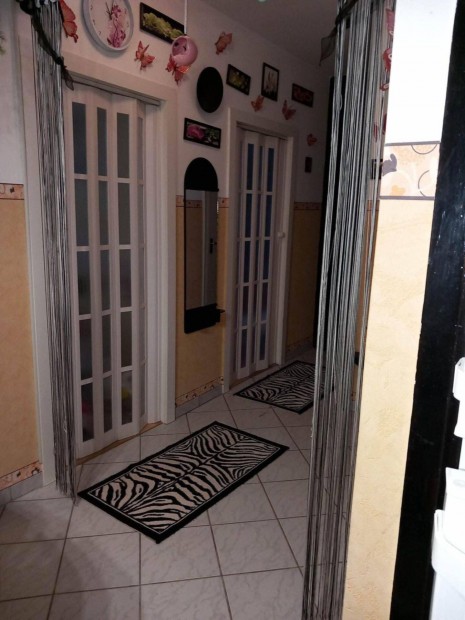 T�rsash�zi lak�s frekvent�lt helyen