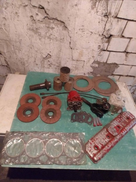 Tartoz�kok,kieg�sz�t�k