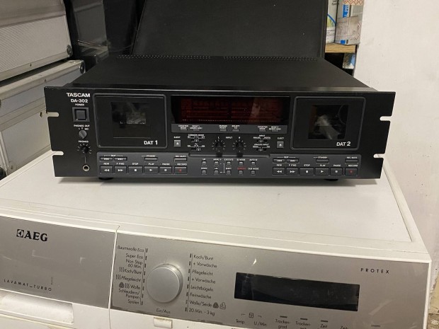 Tascam 322 dupla Dat  lejtsz + kazetts felvev teljesen j  