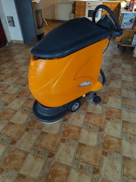 Taski Swingo 755 B Power - Prémium takarítógép - 500 000 Ft
