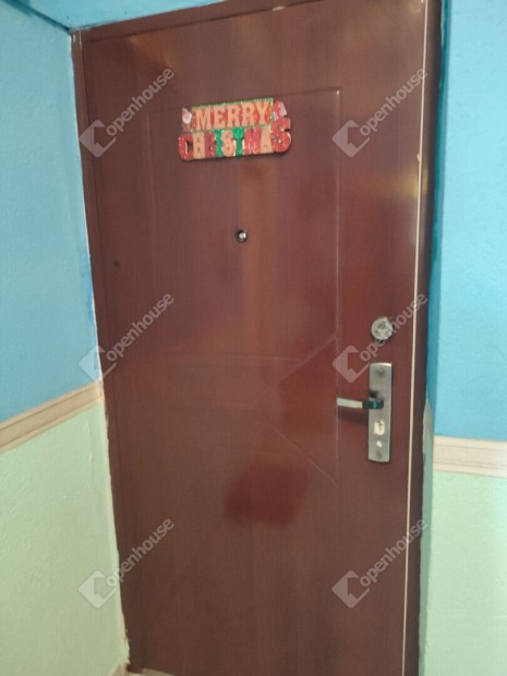 Tatabnya Kertvrosban kt szobs laks elad!