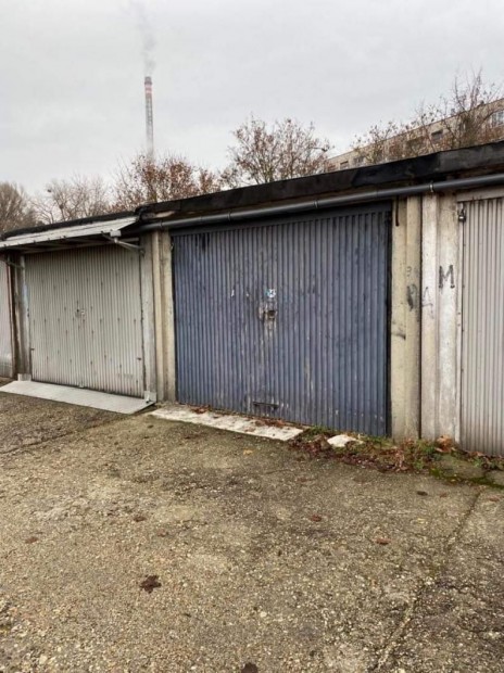 Tatab�nya,  �n�ll� gar�zs elad�