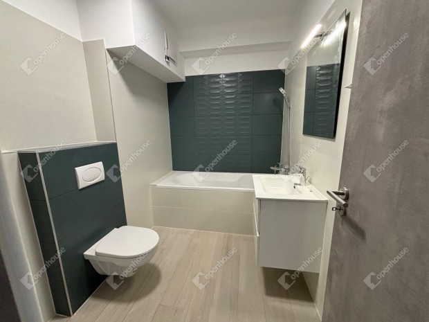 Tatab�nyai 38 nm-es lak�s elad�