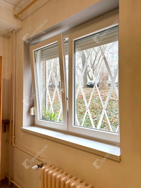 Tatab�nyai 60 nm-es lak�s elad�