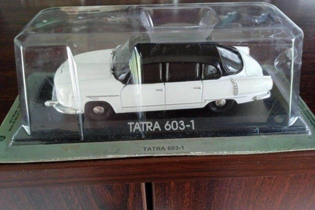 Tatra 603 -1 Cseh sorozatbol kisauto modell 1/43 Elad