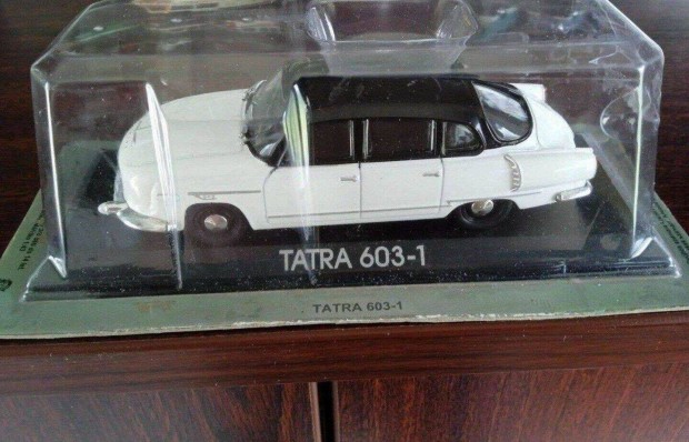 Tatra 603 -1 Cseh sorozatbol kisauto modell 1/43 Elad