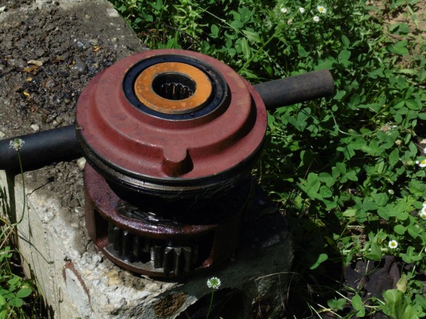 T�tra 815 Ad 28 CKD Daru Cs�tengelyben L�v� Differenci�lm�ve