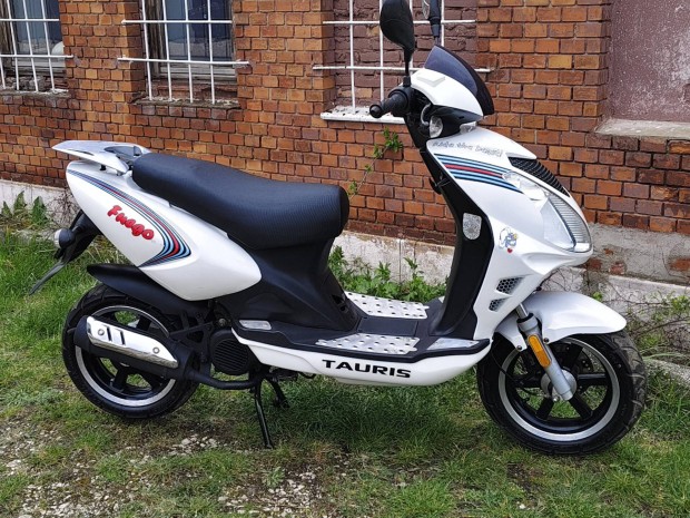 Tauris Fuego 50 2t yamaha rendszer�