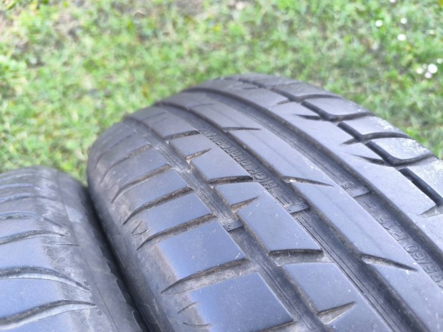 Taurus 195/60 R15 ny�rigumi 