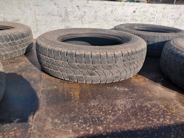 Taurus 195/75 x 16 c t�li gumi