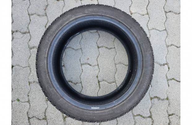 Taurus Winter t�li gumi, 215/45 R17 91V (haszn�lt)