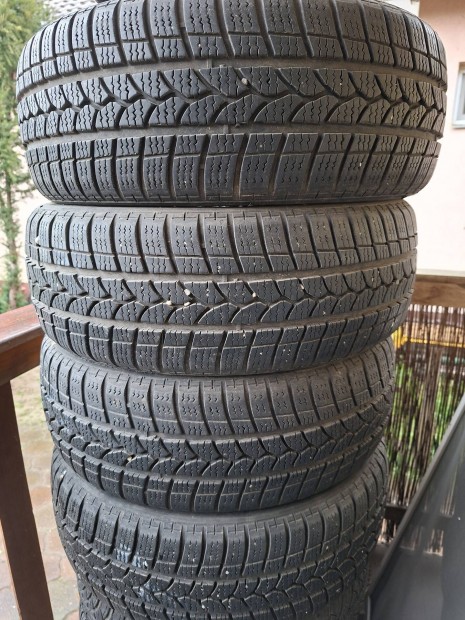 Taurus t�li gumi ingyen elvihet�