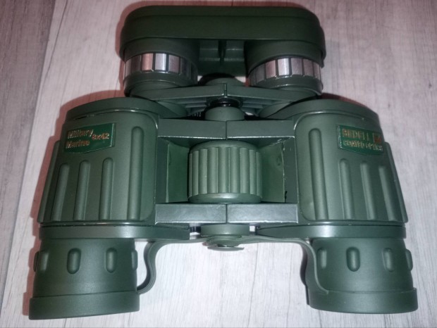 Tvcs 8X42 Binoculars