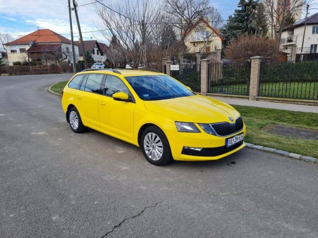 Taxi Elad/kiad/brelhet 2019 koda octavia