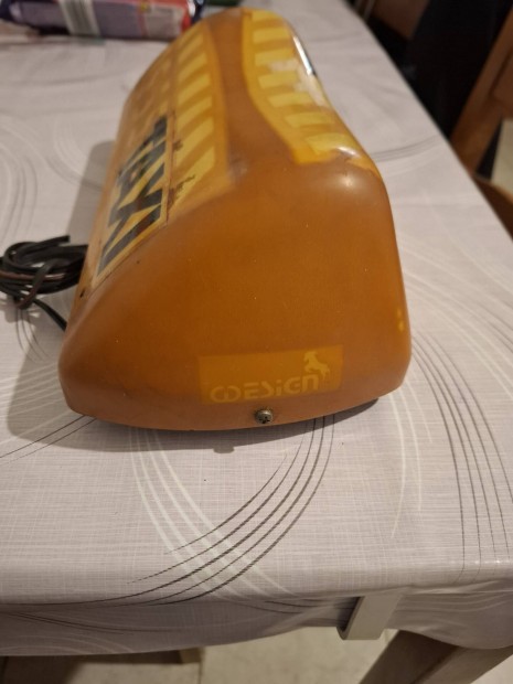 Taxi szabadjelz� (fut�roknak)