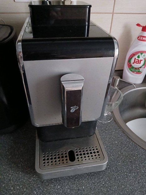 Tchibo Esperto Caffe Automata Kvfz - 1470 W, Fekete Alkatrsznek