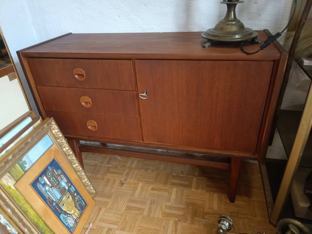 Teakfa sideboard