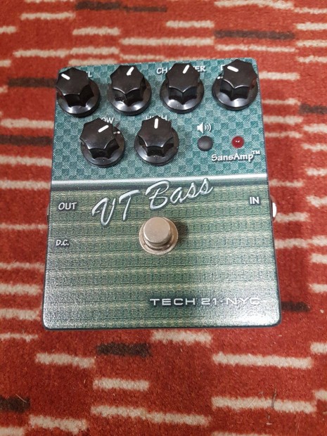 Tech21 Sansamp VT Bass basszus pedl