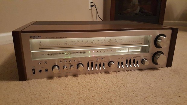 Technics SA-1000