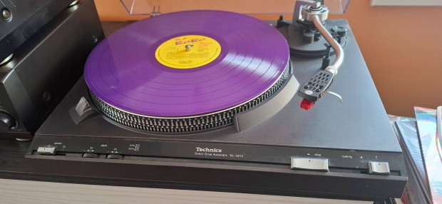 Technics SL-3210