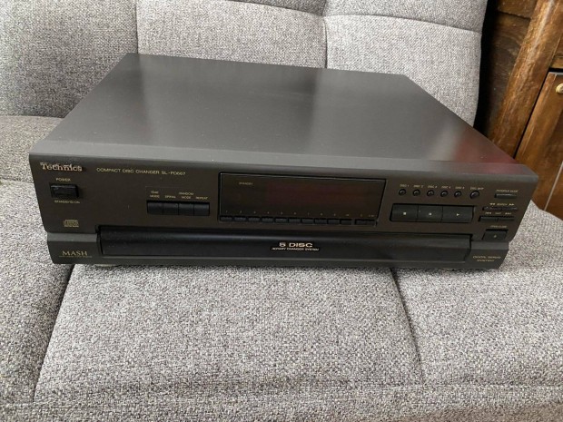 Technics SL-PD667 5 lemezes CD tras lejtsz