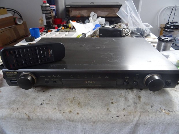 Technics SU-C800 előerősítő + táv