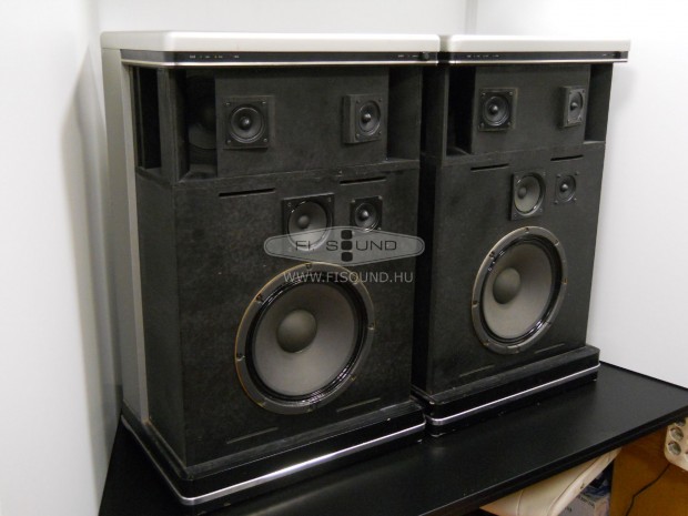 Technics SY-T50P , 150W,40 utas aktív hangfal pár 30cm-s