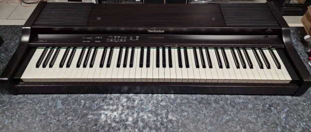 Technics Sx-Px4 digital piano