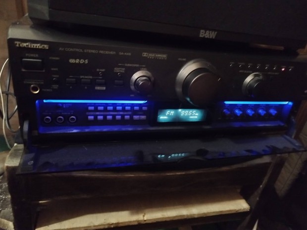Technics erősítő !