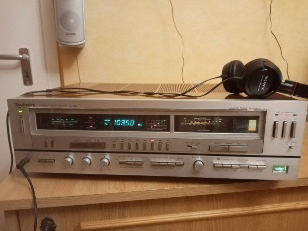 Technics sa 828 