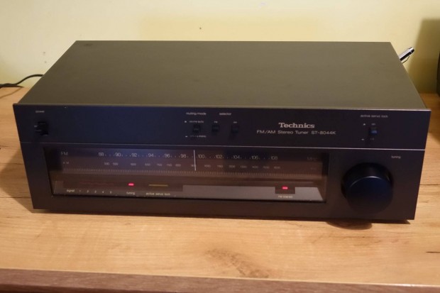 Technics tuner st 8044k