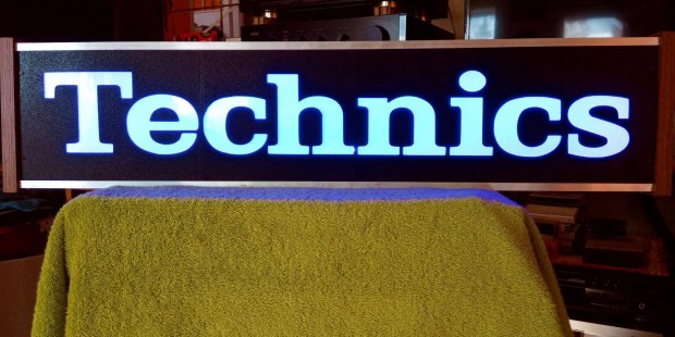 Technics vilgt reklmtbla elad!