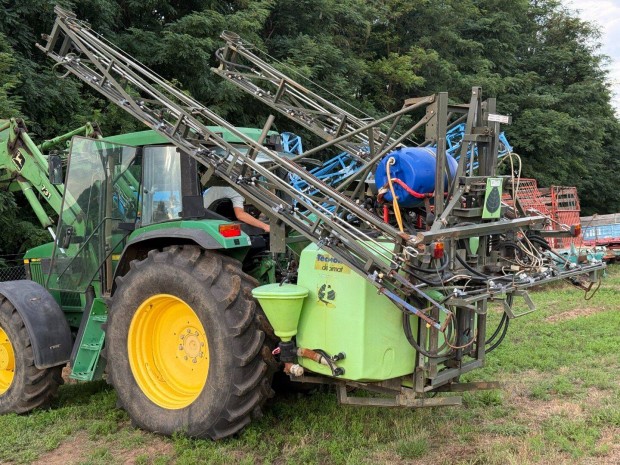 Tecnoma 1000/21 vegyszerező, szántóföldi permetező