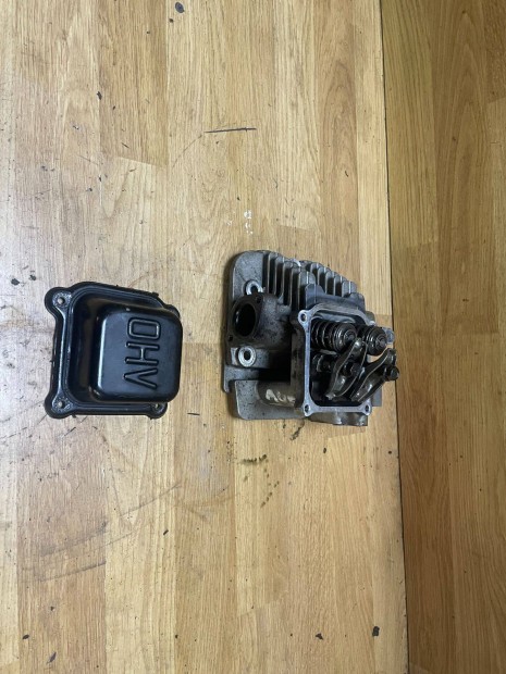 Tecumseh 13 hp OHV fűnyíró traktor motor hengerfej eladó