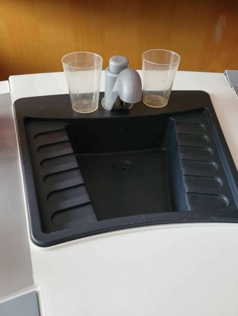 Tefal konyha, babakonyha, játék, játékkonyha, zsúrkocsi, habverő