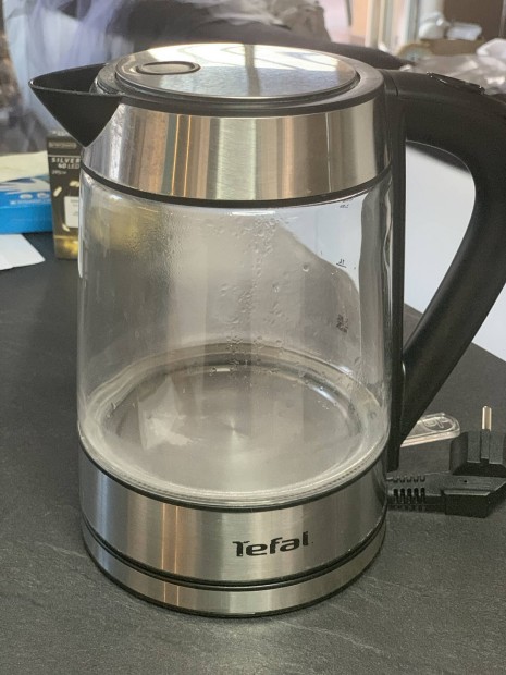 Tefal vzforral LED-es tltsz 1,7 l 