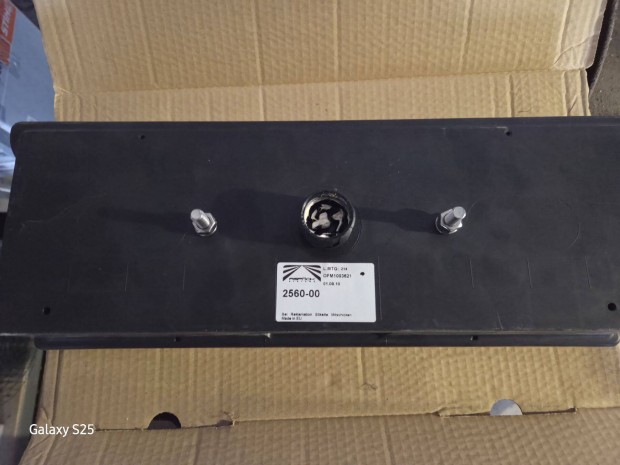 Teheraut� - P�tkocsi h�ts� l�mpa komplett - l�mp�k b�ra n�lk�l �jak!