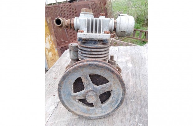 Teherautó-traktor kompresszor
