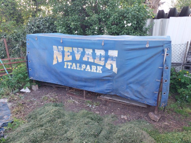 Tehetautó ponyva