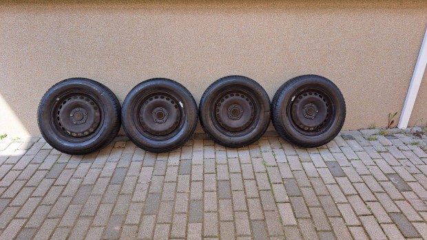 Téi gumi Barum 195/65 R15 lemez felni 5x112 6jx15 VW Passat