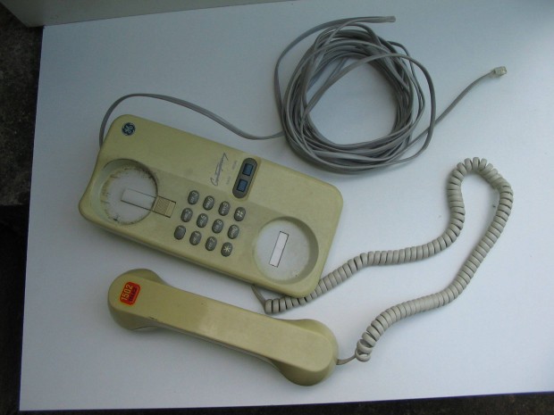 Telefon retro