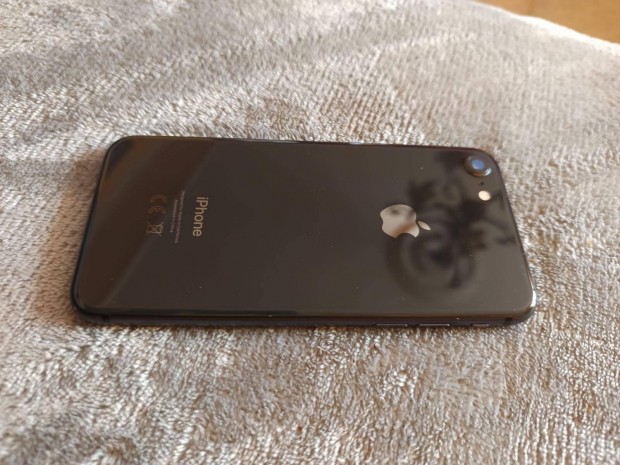 Telefonok Iphone 8