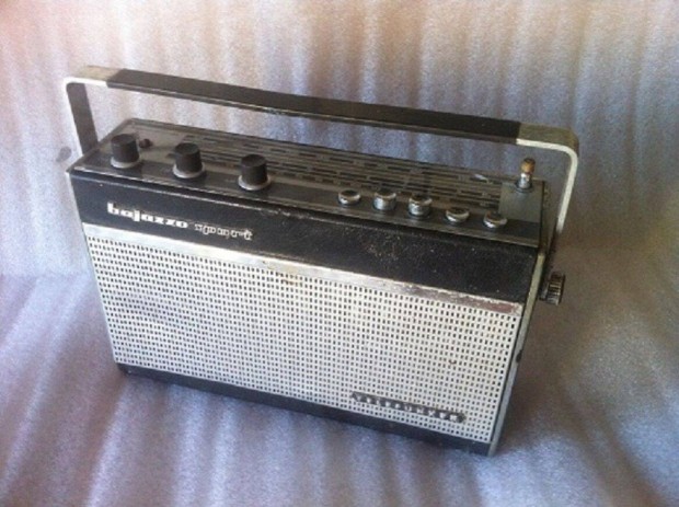 Telefunken Bajazzo Sport retro rgi hordozhat rdi