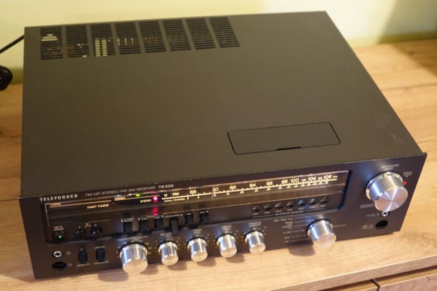 Telefunken erősítő tr 550