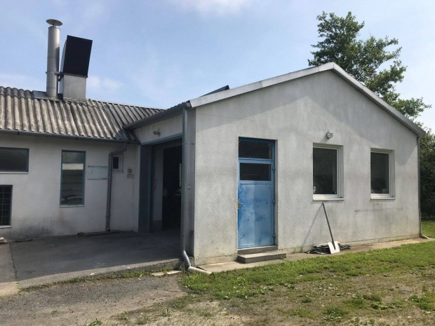 Telek aut�f�nyez� m�hellyel