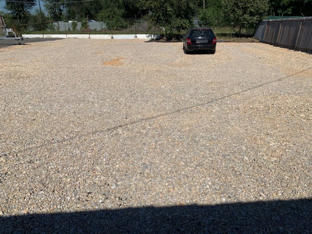 Telephely Debrecen Szikg�ton kiad� !