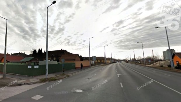 Telephelynek is kiv�l� csal�di h�z elad� Kecskem�ten!