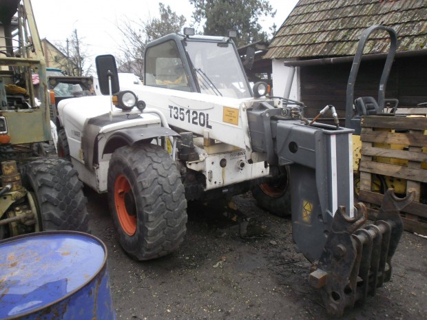 Teleszkpos rakod elad